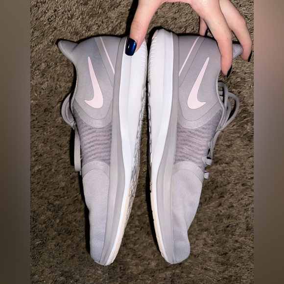 NIKE Running Shoes. - Picture 1 of 3